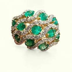 bague or jaune émeraudes et diamants