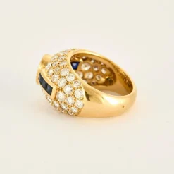 Bague or jaune pavage diamants saphirs