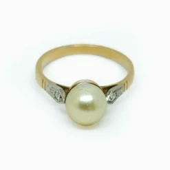 Bague or jaune, Perle de culture, Diamants