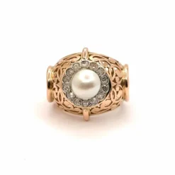 Bague or jaune perle et diamants