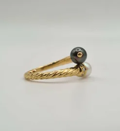 Bague or jaune perles de culture et diamants