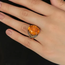 Bague Or jaune pierre orangée