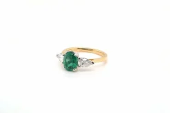 Bague Or jaune Platine Emeraude Diamants