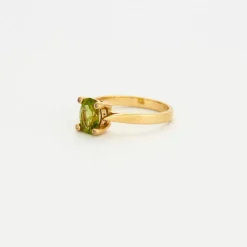 Bague or jaune péridot diamants
