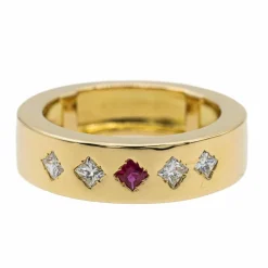 Bague Or jaune Rubis