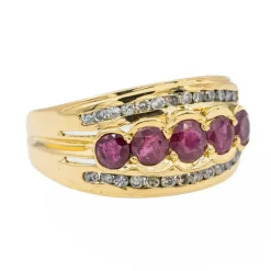 Bague Or jaune Rubis