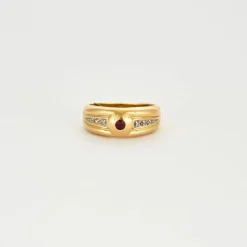 Bague or jaune rubis diamants