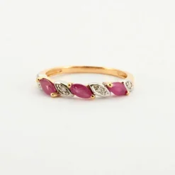 Bague Or jaune Rubis Diamants