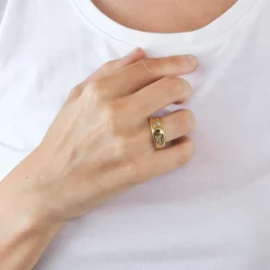 Bague or jaune rubis diamants