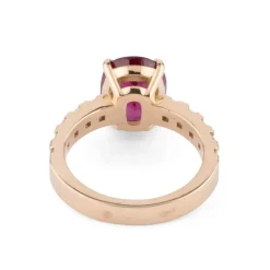 Bague or jaune rubis et diamants