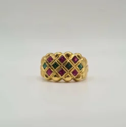 Bague or jaune rubis émeraudes