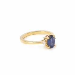 Bague or jaune, saphir 1.20 carat, diamants