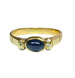 Bague or jaune, saphir cabochon et diamants