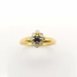 Bague or jaune, saphir, diamants