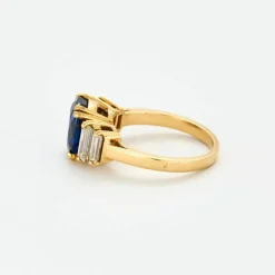 Bague or jaune saphir diamants baguettes
