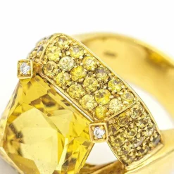 Bague Or jaune Saphir Diamants