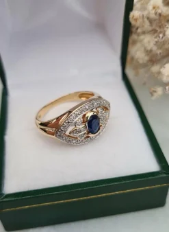 Bague or jaune saphir diamants