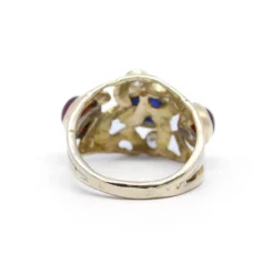 Bague or jaune saphir grenats diamants