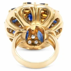 Bague or jaune saphirs bleus diamants