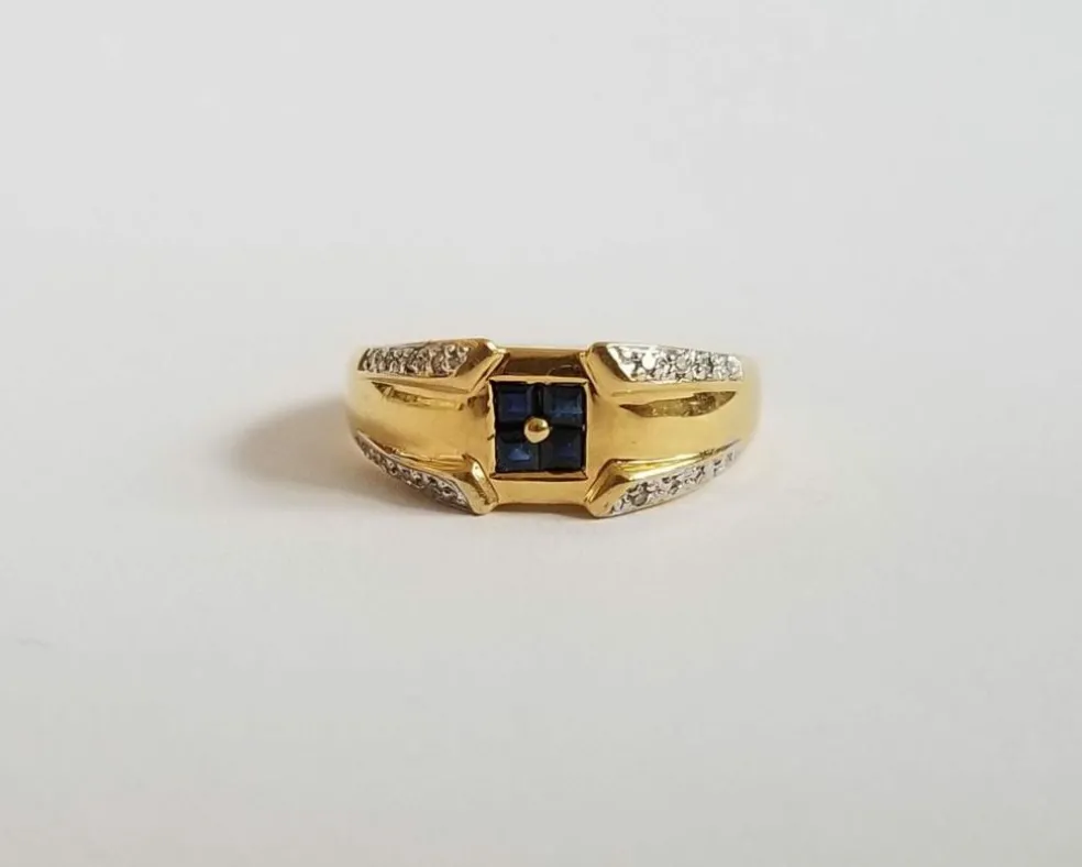 Bague or jaune saphirs et diamants