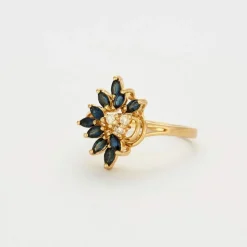 Bague or jaune saphirs et diamants