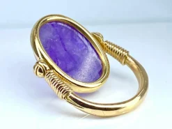 Bague or jaune, scarabée en améthyste mobile