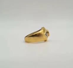Bague or jaune sertie de diamants et rubis