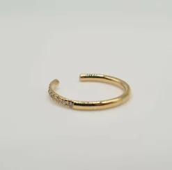 Bague or jaune sertie de diamants