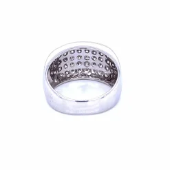 Bague Or pavée Diamants