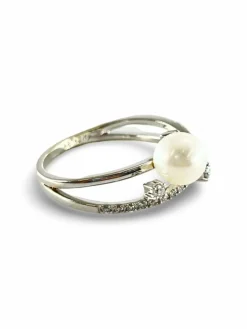 Bague or perle et diamants