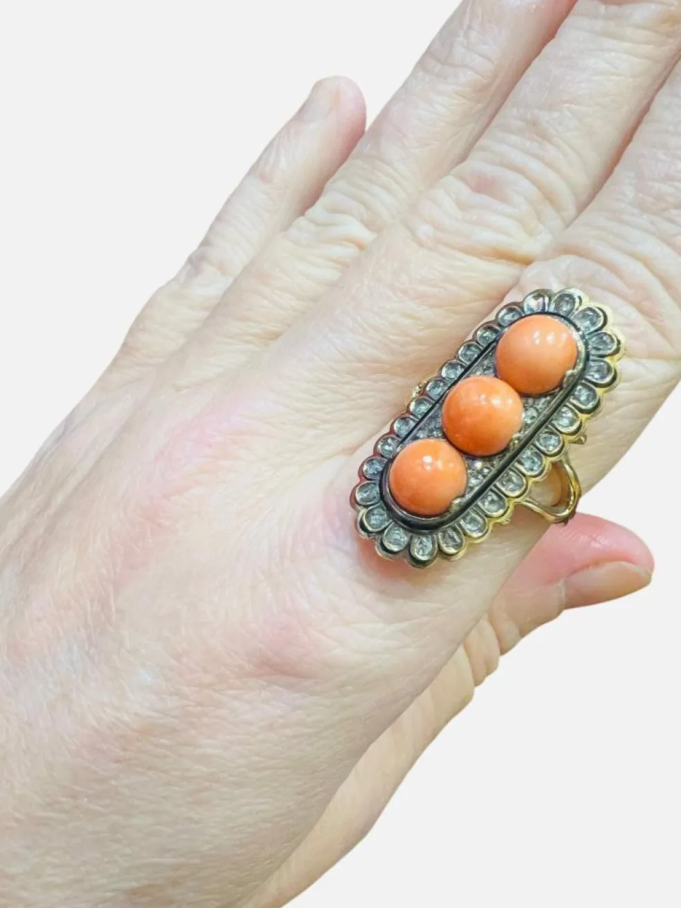 Bague Or, Perles Corail, Diamants Taille Ancienne, Email Noir