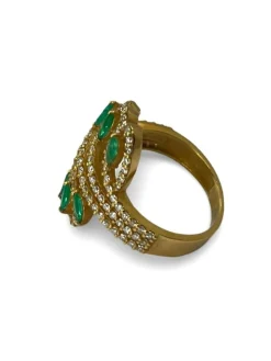 Bague or rose 8 emeraudes et 126 diamants