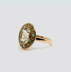 Bague or rose, améthyste verte, tsavorite
