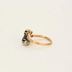 Bague or rose et blanc saphirs