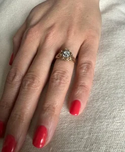 Bague or rose et diamant