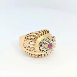 Bague or rose et rubis