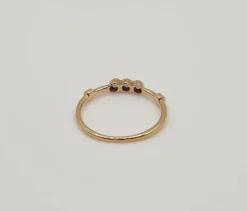 Bague or rose sertie d’améthystes