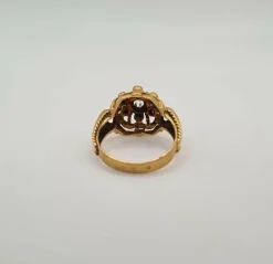 Bague or rose sertie d’un diamant ancien