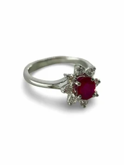 Bague or rubis et diamants
