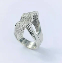 Bague Originale en Or Blanc & Diamants