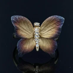 Bague papillon en émail et diamants