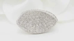 Bague pavage en or blanc et diamants
