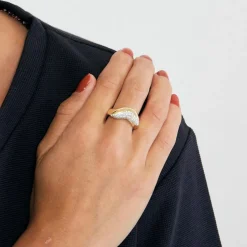 Bague pavée de diamants en or jaune