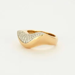 Bague pavée de diamants en or jaune