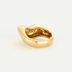 Bague pavée de diamants en or jaune