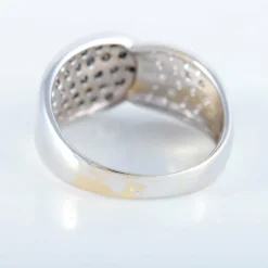 Bague pavée or blanc onyx et diamants