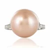 Bague perle de culture rose et diamants