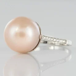 Bague perle de culture rose et diamants