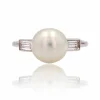 Bague perle fine et diamants baguettes art déco