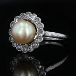 Bague perle fine gold et diamants ancienne